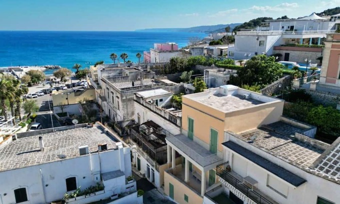 Vignacastrisi Apartamento | Casa Metide - Moderno Trilocale a due passi dal mare di Castro