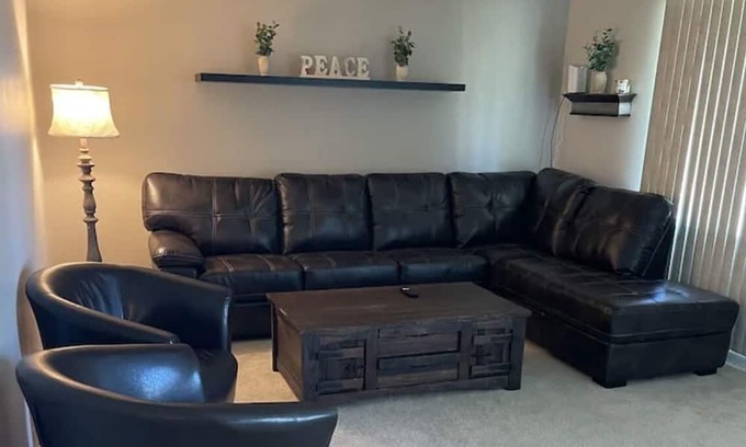 Thunder Bay Casa | Spacious and comfy 4 bedroom home!