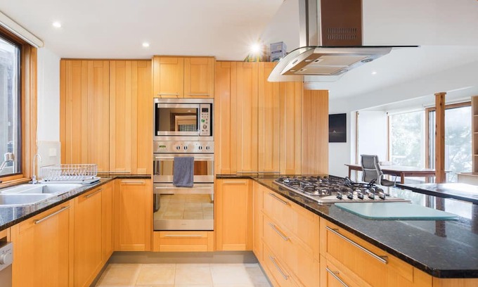 Tenby Point Cabaña | Silverstone Cottage and Studio