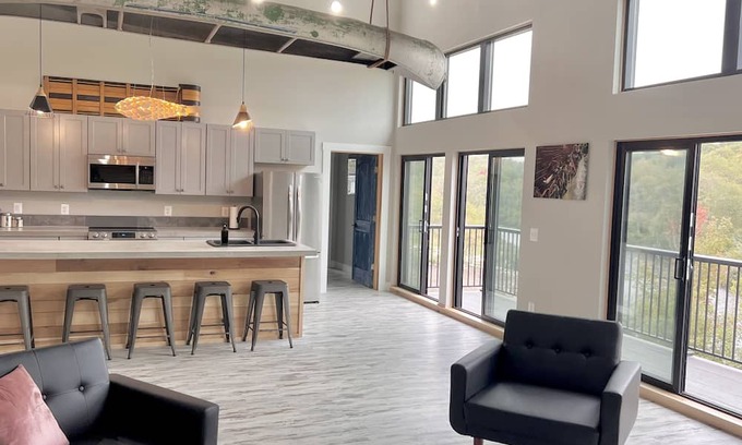 Canaan Valley Casa | Blackwater Bed & Bikes 7