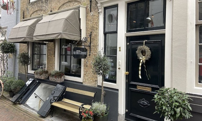 Binnenstad Cama Y Desayuno | Bed and breakfast De zilveren reiger