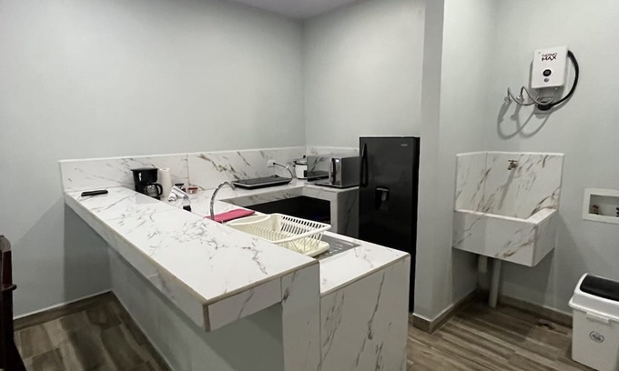 Barrio Ricos y Famosos Apartamento | Apartment just 5 min from the beach, with pool