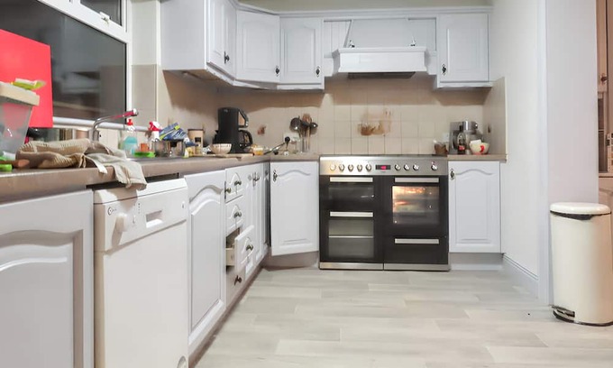 Skibbereen Casa | Homerez - House in Skibbereen, Bar included
