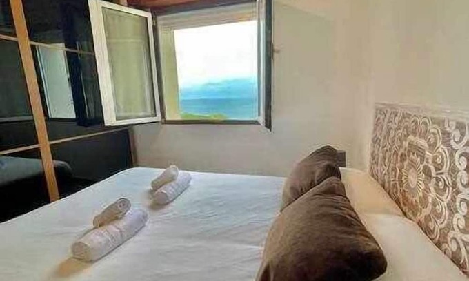 Bermeo Apartamento | Tonpoi Etxea , Apartamento con Vistas al mar