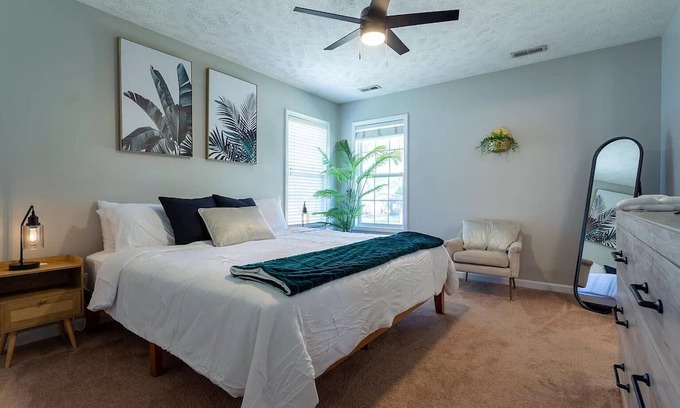 East Fayetteville Casa | Modern Charm: 3BR Home in the Heart of Raeford