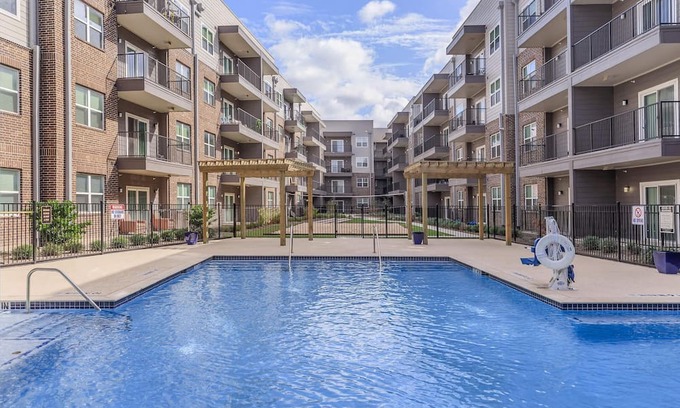 George Bush Park/Eldridge Apartamento | ✨Brand New Luxurious, Spacious, Gated 2bd Apt