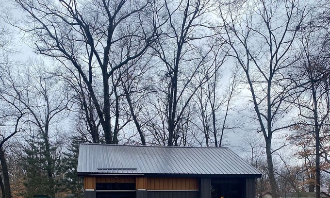 Harrison Cabaña | Duracel Cottage/Unique design. No cleaning fee!