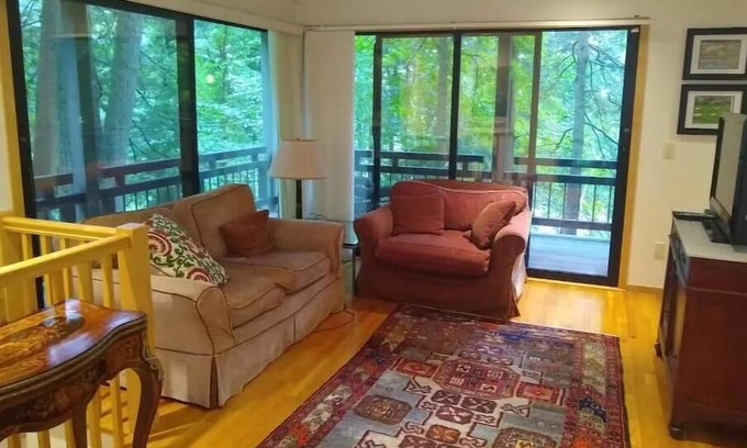 Pound Ridge Cabaña | Adirondacks in Westchester