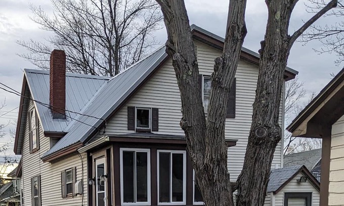 Northfield Casa | Single family home minutes to shopping, mountains and beach.
