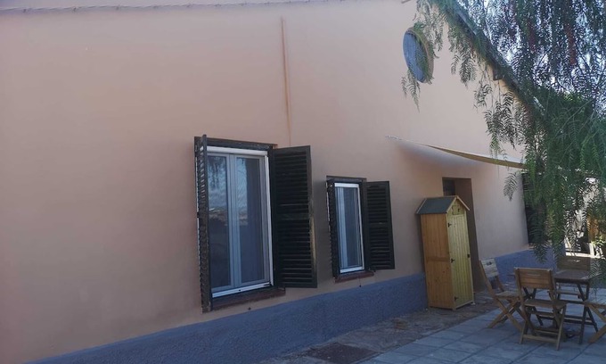 Las Herrerias Apartamento | Garden Apartment in a small village. 3km from the sea