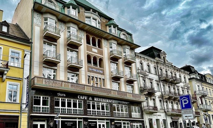 Marianske Lazne Hotel | Hotel Aura