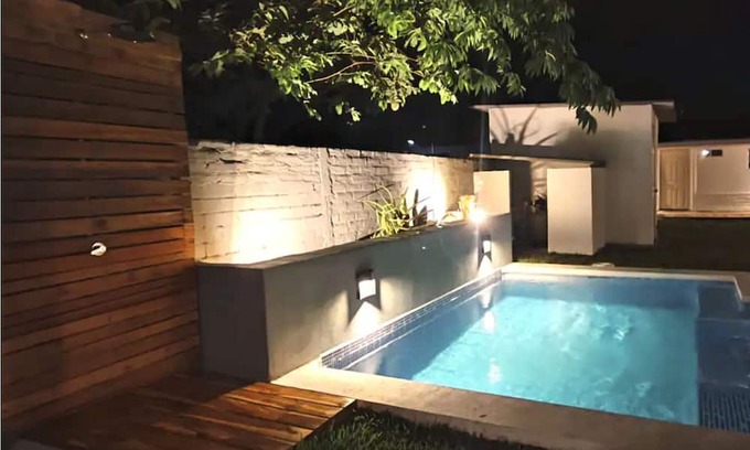 La Libertad Apartamento | Comfy Stay for 2 @CasaSanAlfonso Room #25