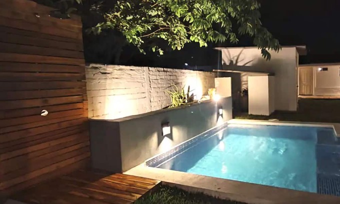 La Libertad Apartamento | Comfy Stay for 6 @CasaSanAlfonso Room #23