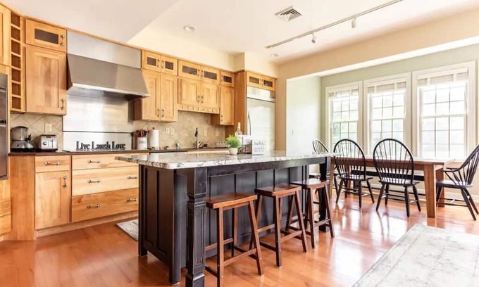 Mercersburg Casa | Gorgeous Mountain Home at Whitetail Resort