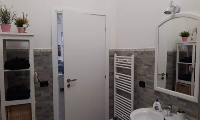Quartiere XXVIII Monte Sacro Alto Apartamento | Vrbo Property