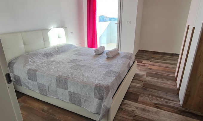 Cappelle sul Tavo Cama Y Desayuno | Vrbo Property