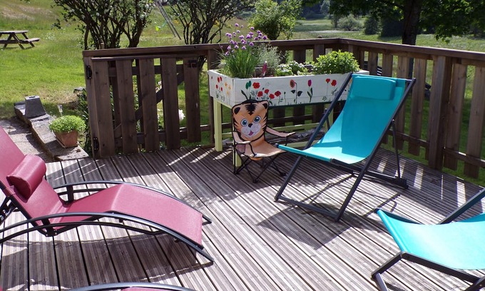 Ban-sur-Meurthe-Clefcy Casa | Holiday Home 'Gîte La Ramée' with Mountain View, Private Terrace and Wi-Fi