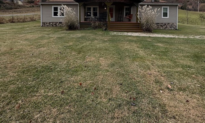 Johnson City Otro | Quiet-Cozy House in Mnts in Johnson City, TN