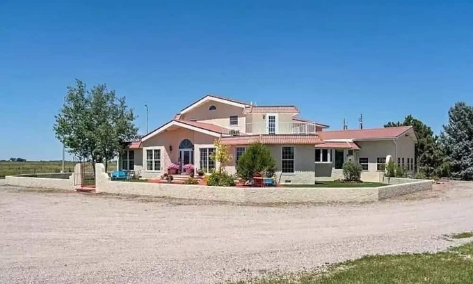 Scottsbluff Casa | River View Ranch is Scottsbluff's Premiere