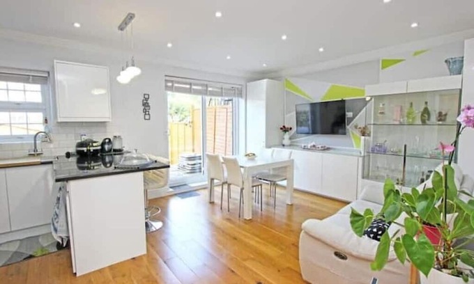 London Borough of Croydon Apartamento | Vrbo Property