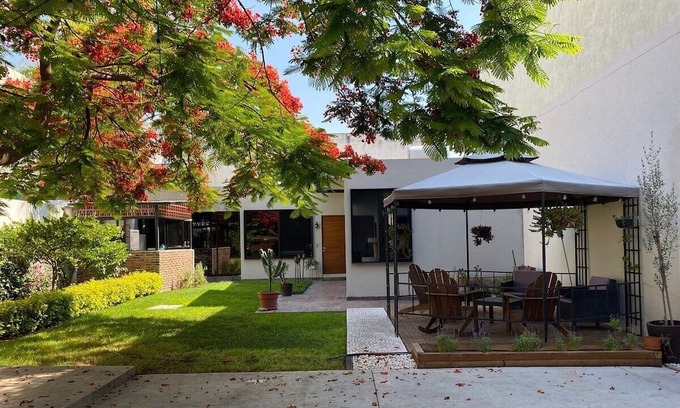 Querétaro Casa | CuartoH&H* 🛌🛀🚙 Privado*Wifi*Netflix*Centro*UAQ
