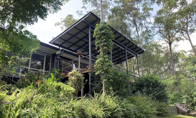 Verrierdale Casa | Rainforest Retreat , Pet Friendly