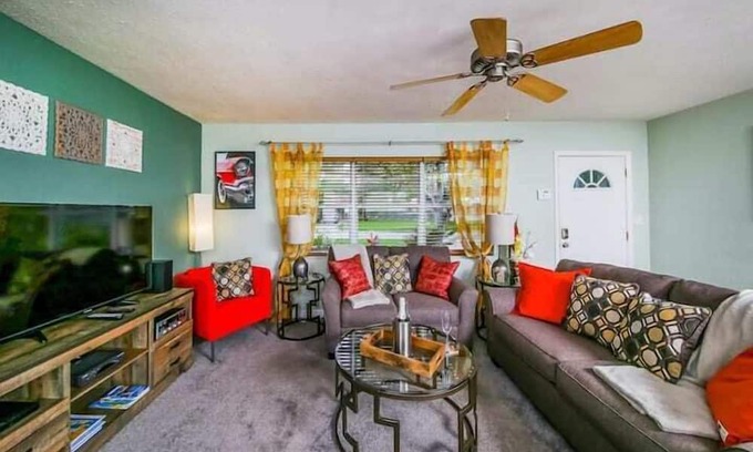 River District Apartamento | 2 Bedroom 759270 by Houzlet