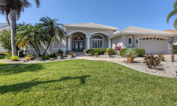 Burnt Store Isles Apartamento | 3 Bedroom House 728836 by Houzlet