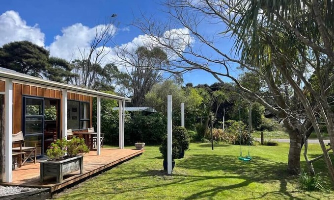 Puponga Casa | Puponga Coastal Escape