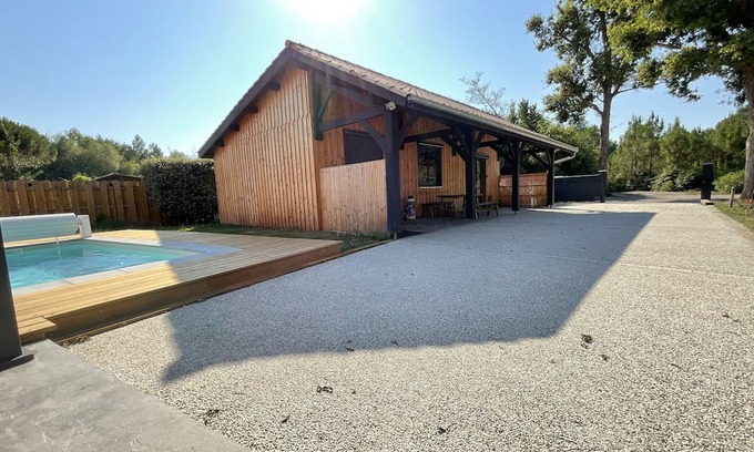 Sainte-Eulalie-en-Born Chalet De Esquí | Jolie Maison en Bardage Bois Dans un Environnement Calme et Boisé