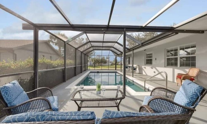Charlotte Park Casa | Private pool home, In the center of Punta Gorda, Just minters from fun & food