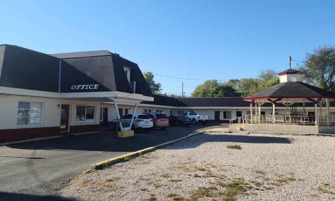 Elizabethtown Hotel | Etown Motel
