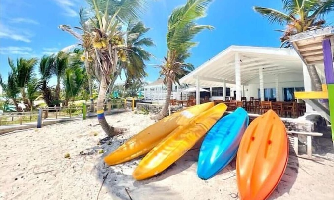 Jimmy Hill Apartamento | Crab suite Ocean Front Exuma Palms Resort!