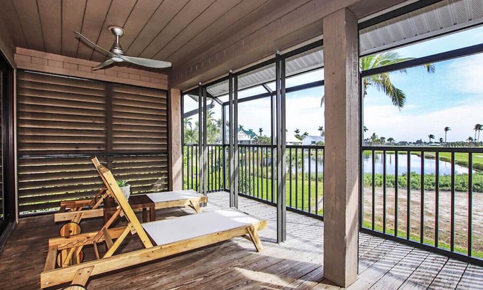 The Dunes Casa | The Mockingbird Home - 3 bedroom private home golf course view