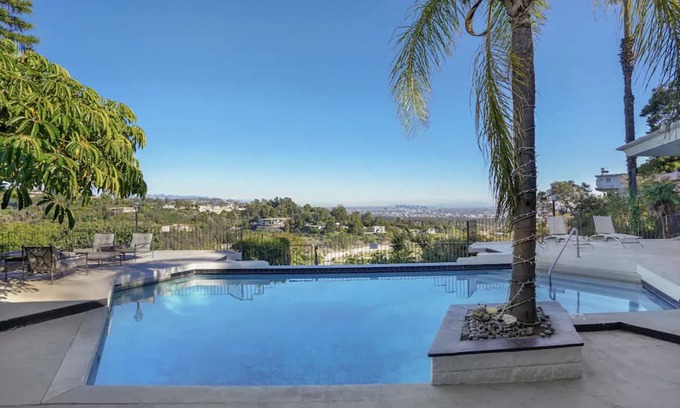 Bel Air Casa | Explosive City Views at Villa Fontante