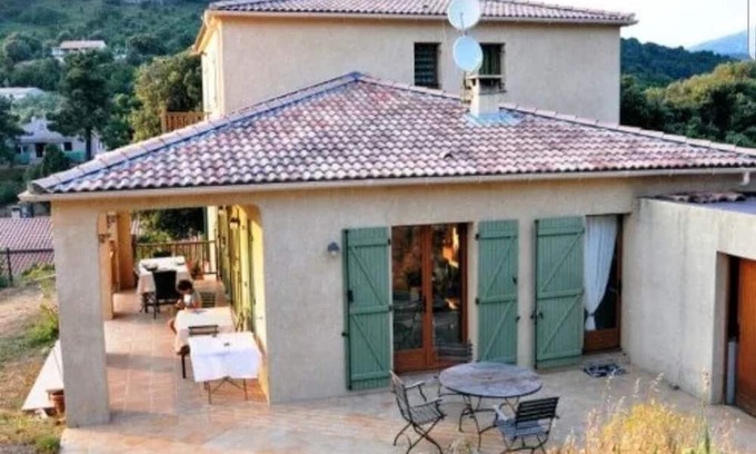 Vico Cama Y Desayuno | Chambres D'hôtes Mare e Monti Chez Thomas et Magali