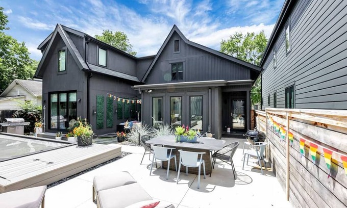 Victorian Village Apartamento | Golden Girls Haven in Columbus