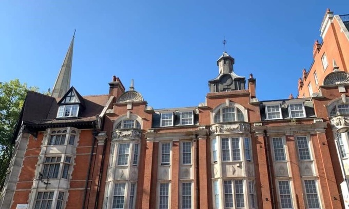Royal Borough of Kensington and Chelsea Hotel | The Apartments