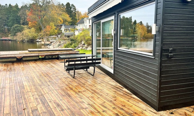 Sodertalje Casa | Newly built house with a magical view of Mälaren | SE130544