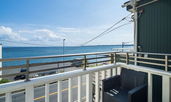 Yokosuka Casa | Moon road Oceanfront Villa with Traditional Japanese wooden bath Dry saunaStay with your pets / Yokosuka Kanagawa