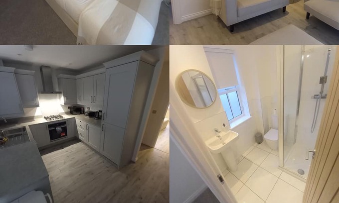 Crawcrook Casa | Beautifully presented 3 bedroom house. 5 miles from Newcastle city centre.