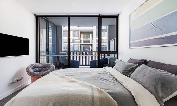Flemington Apartamento | The Ascot Edgy Urban Flair in Flemington