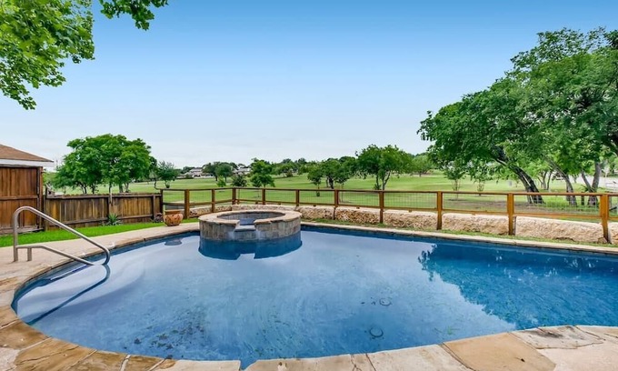 North San Antonio - SAT Casa | Stunning Pool overlooking Golf course with Game room