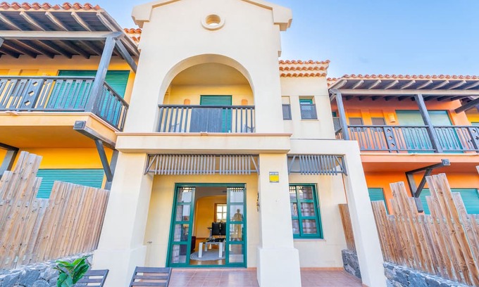 Los Abrigos Casa | !a100 Metros de la Playa! Preciosa Villa Adosada de Estilo Mejicano con Piscina
