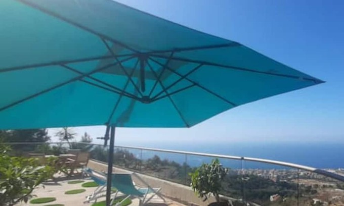 Ghazir Apartamento | Penthouse de Silvia Avec Jacuzzi
