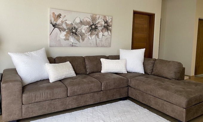 Tumon Apartamento | Luxury 3BD/2BA Condo - Unit 206 Tumon Isa