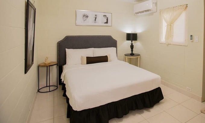 Tamuning Apartamento | Oceanview Deluxe 1BR - Unit 108 Ocean Villa