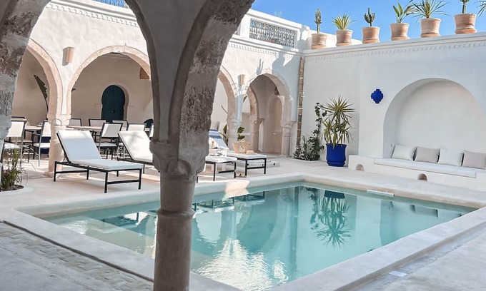 Erriadh Casa | Dar Naël