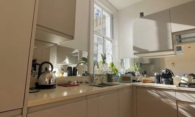 St. Helen's Apartamento | Modern & Beautifully-lit 1BD Flat, Sheperd's Bush!