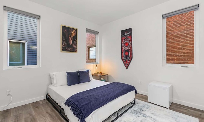 Capitol Hill Apartamento | Meleys' Crimson Keep: Driftmark's Suite